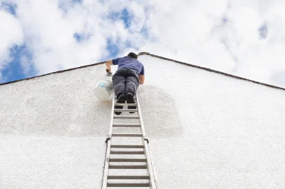 Peinture extérieure à Grosbreuil — façades et ravalement